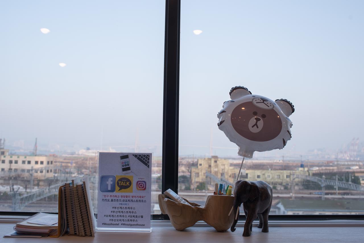 Mozzihostel Busan Station Екстериор снимка
