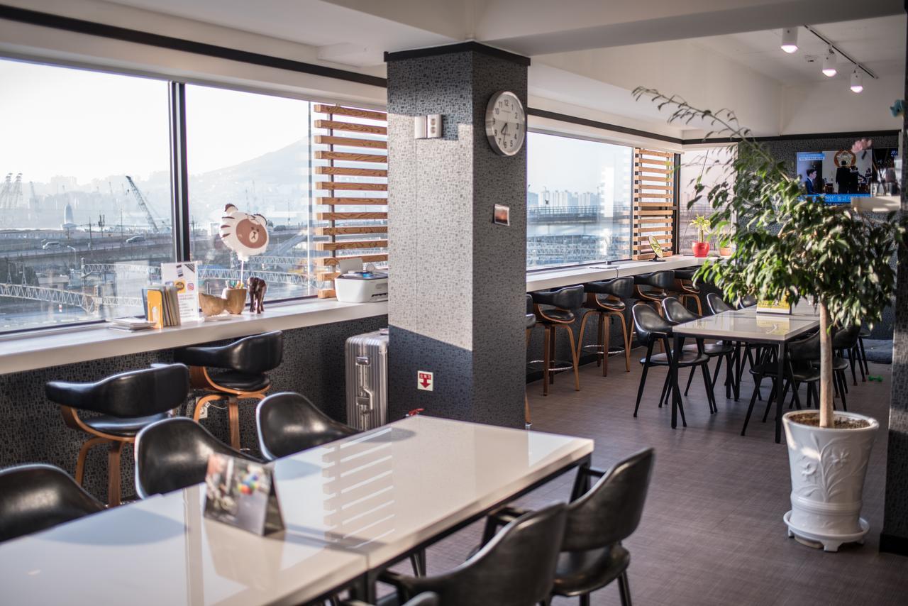 Mozzihostel Busan Station Екстериор снимка