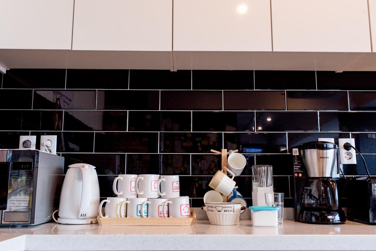 Mozzihostel Busan Station Екстериор снимка